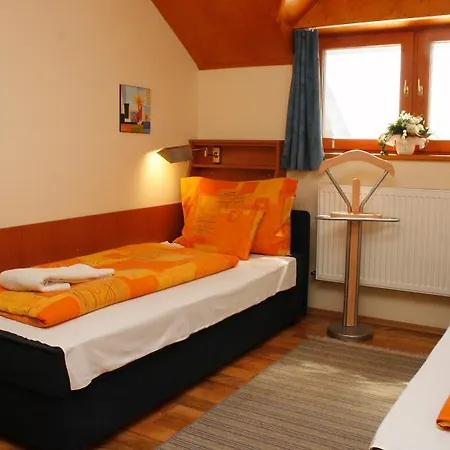 Vendégház 60 Hatvan